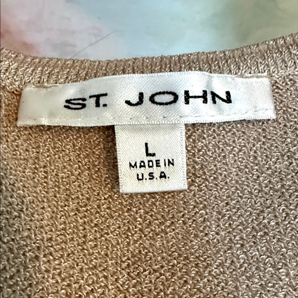 St. John Women's Beige Shell and Slacks matching.